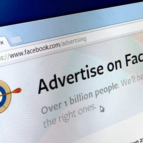 advertise on facebook